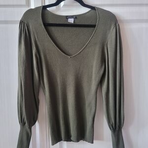 VENUS Olive Ribbed V-Neck Sweater